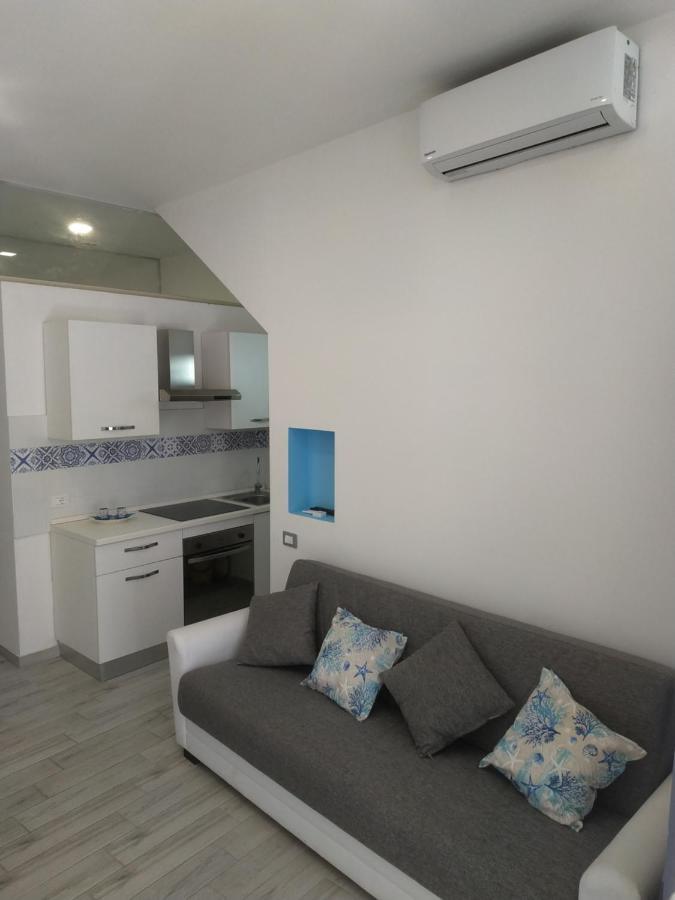 Loft Sul Mare Apartman Giardini-Naxos Kültér fotó