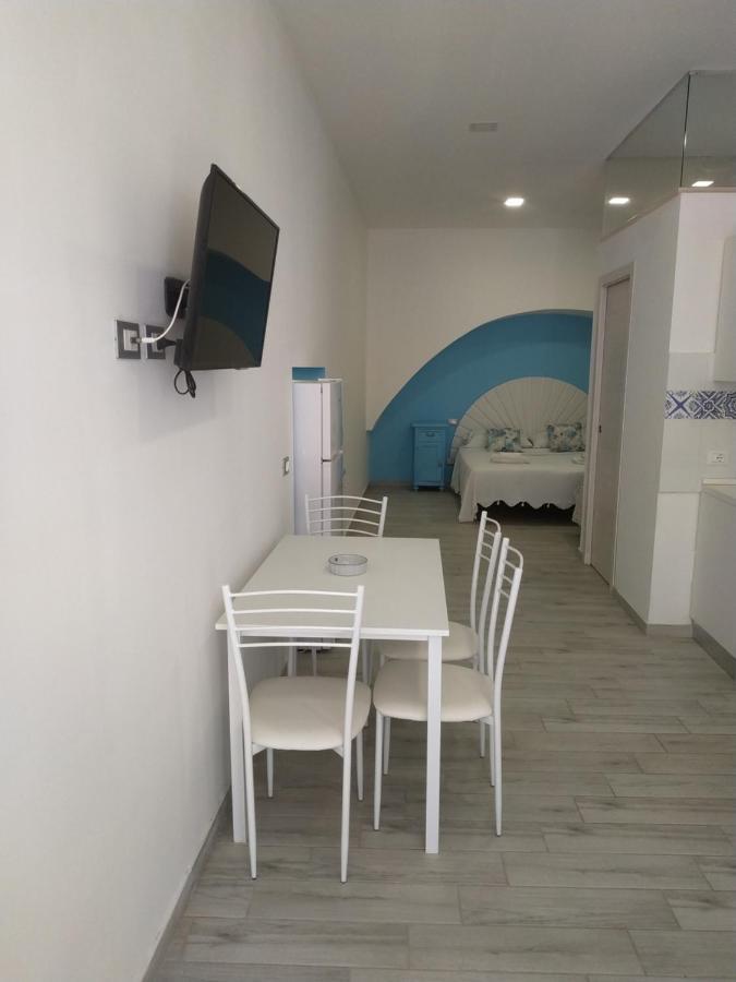Loft Sul Mare Apartman Giardini-Naxos Kültér fotó